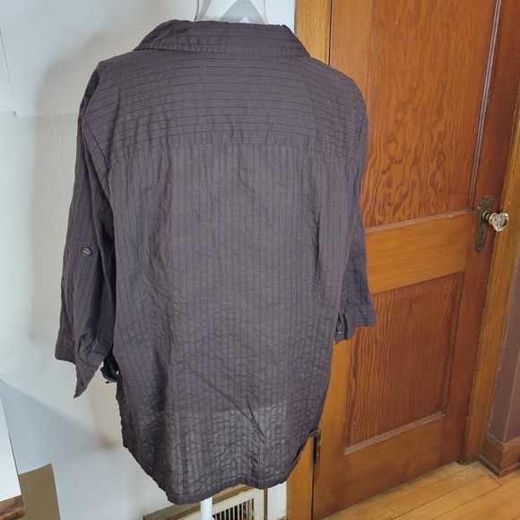 Karen Scott Woman Brown Lightweight 3/4 roll sleeve Button front blouse Size 2X - Picture 4 of 9